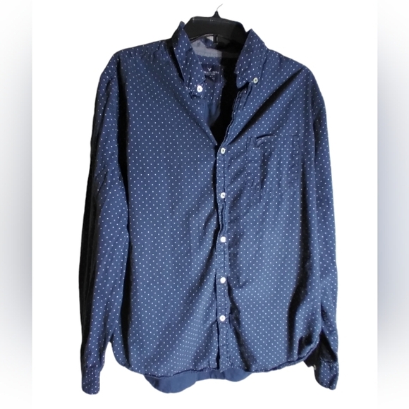 American Eagle Outfitters Other - 3/$15 American Eagle Outfitters classic fit mens button down shirt XL